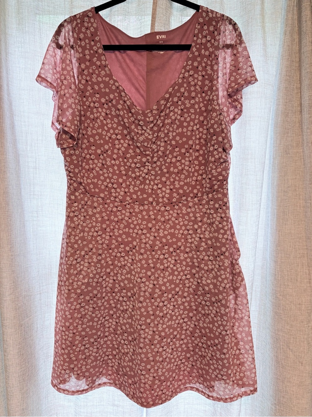 Evri Pink Floral V-Neck Short Sleeve Dress